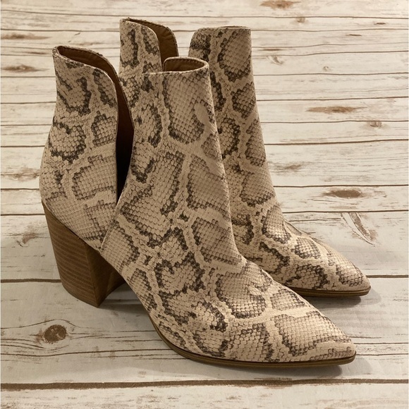 Steve Madden Shoes - Steve Madden Women's Rookie Chop-Out Booties 9.5